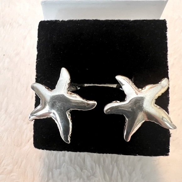 NWOT Sterling Silver Starfish Earrings - Picture 2 of 5